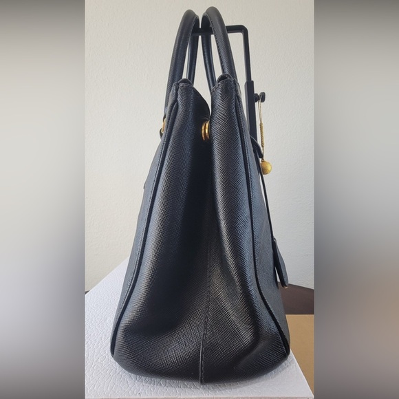 PRADA saffiano galleria small - Picture 3 of 12